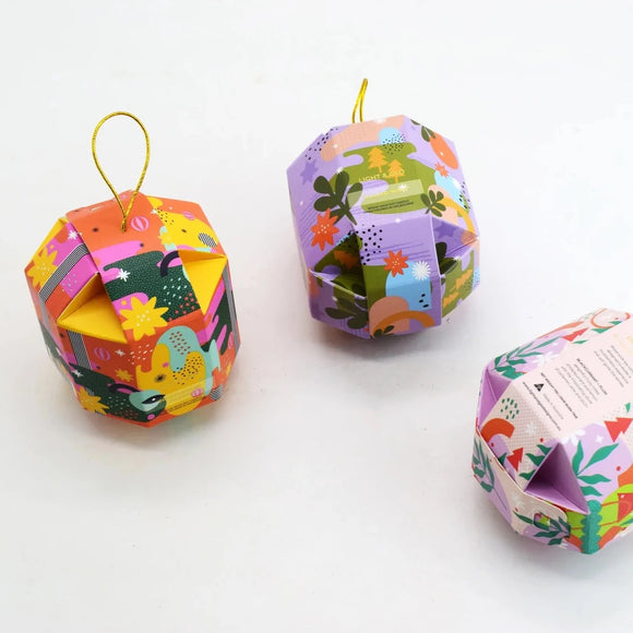 Light & Glo Christmas Bauble Candles - Various Scents